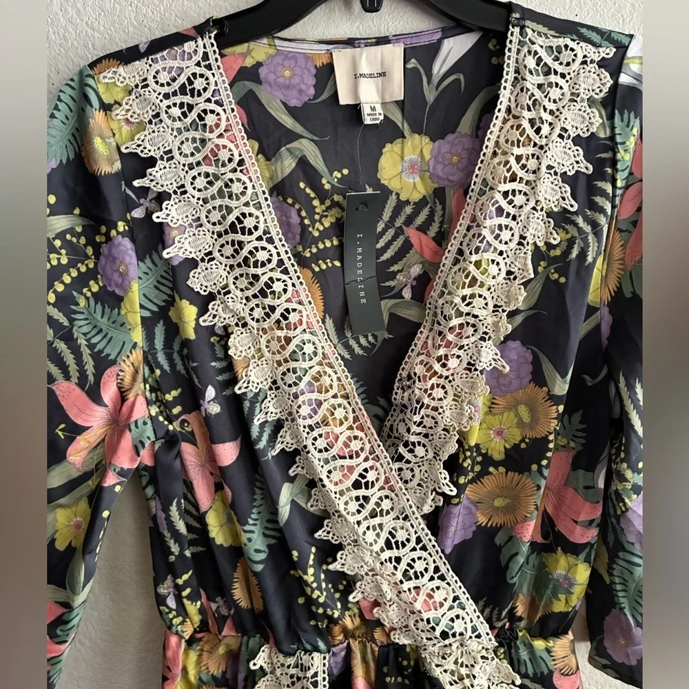 🆕I.Madeline Floral Lace-Trim Wrap Romper in Charcoal with Pastel Blooms M🆕
